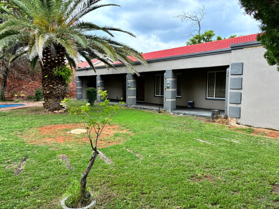 3 Bedroom Property for Sale in La Hoff North West